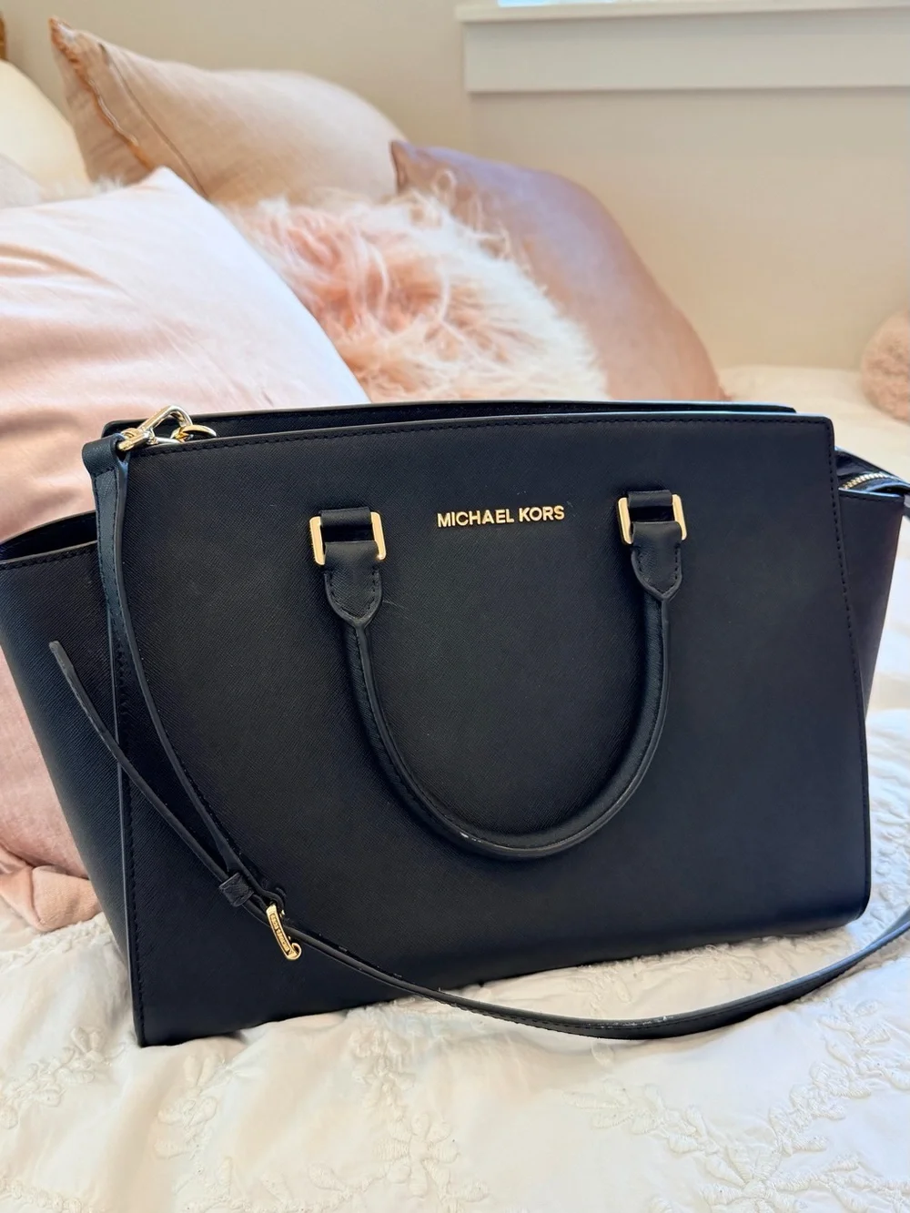 Michael Kors Selma Large Black Saffiano Leather Satchel Gold-Tone Hardware